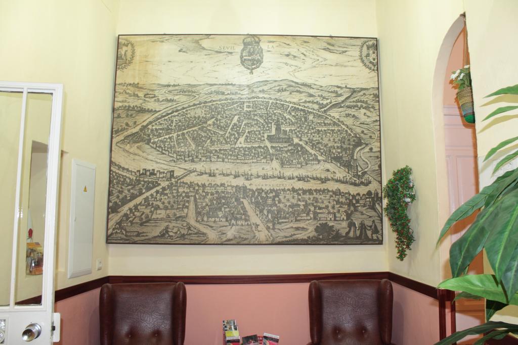 Pension Bienvenido Séville Extérieur photo