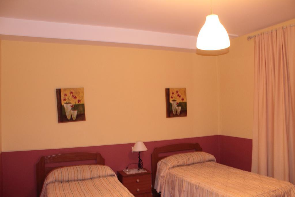 Pension Bienvenido Séville Extérieur photo
